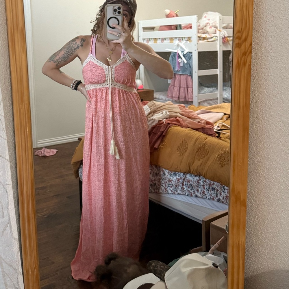 Elegant Pink Maxi Dress